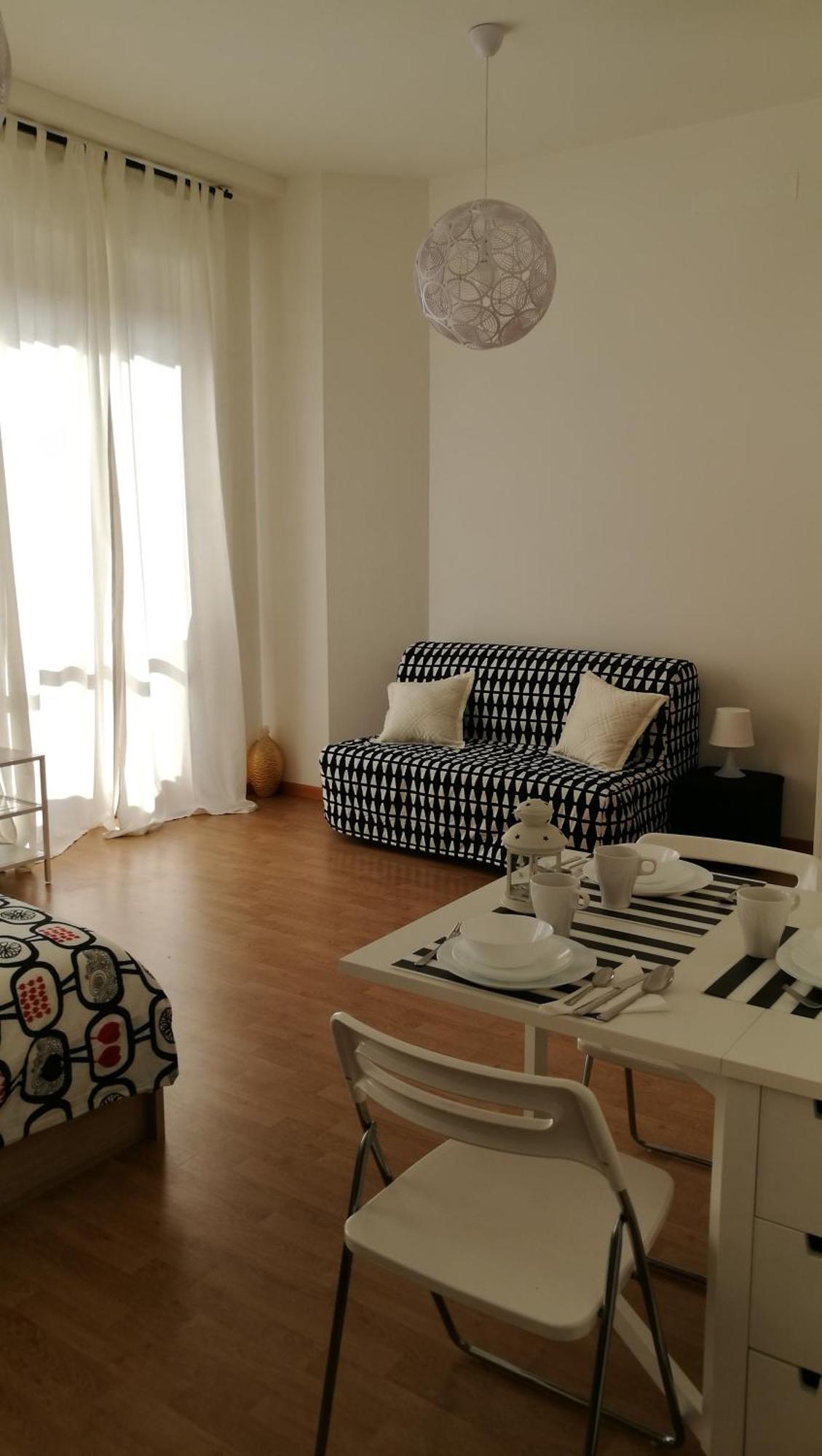 Appartement Monolocale Zona Loreto Mm1 Pasteur P1 *