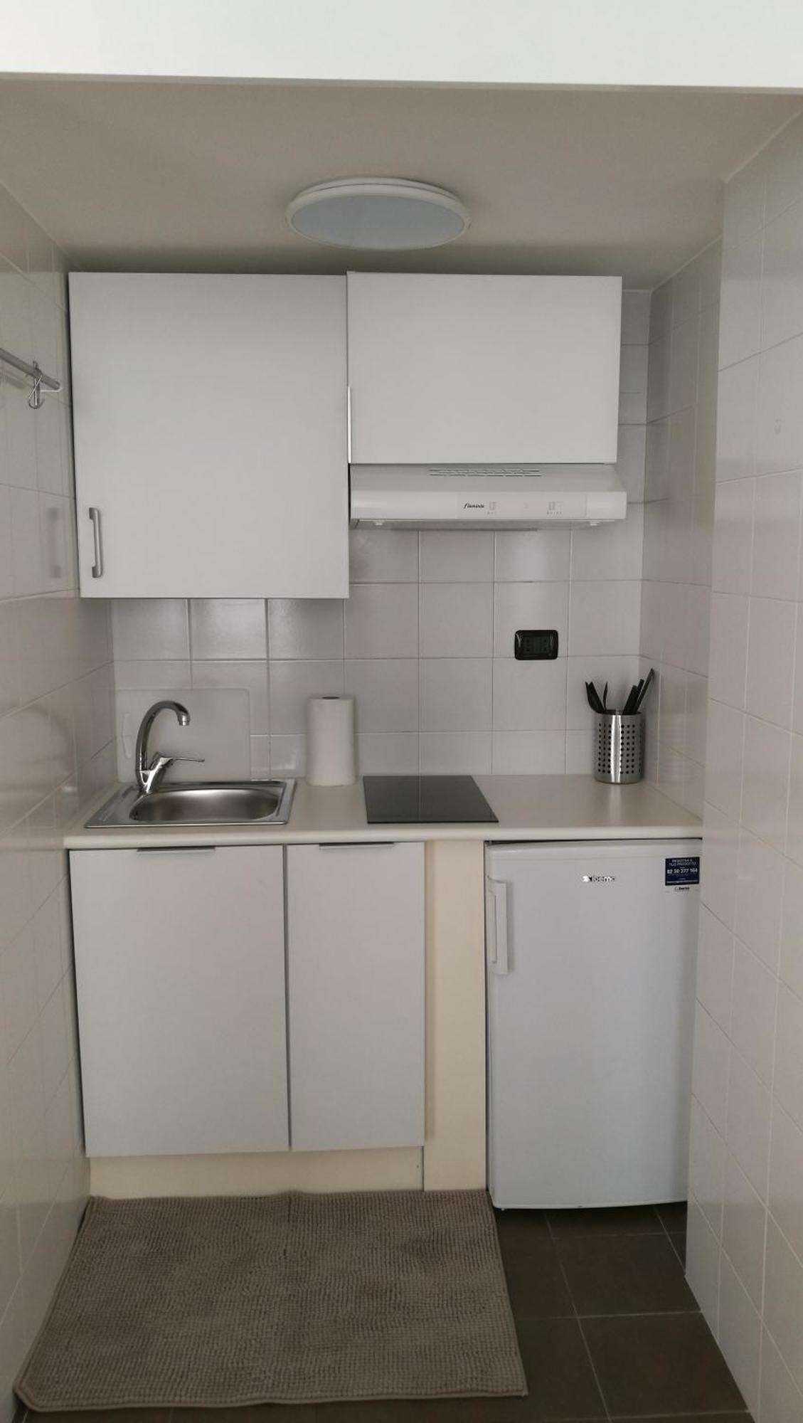 Appartement Monolocale Zona Loreto Mm1 Pasteur P1 *
